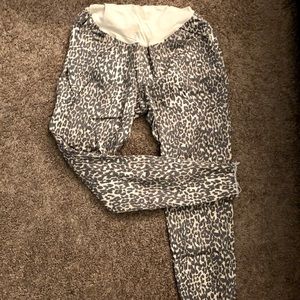 Jessica Simpson Maternity Skinny Jeans, Size XL